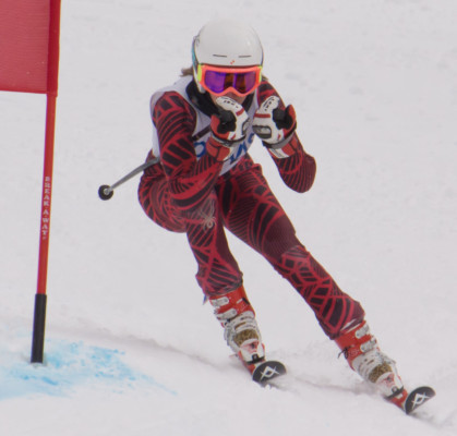 ski racing Lily