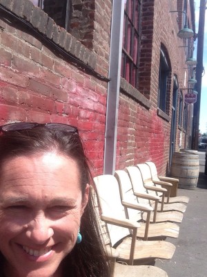 Cool outdoor seating at Lone Pine Coffee, Bend, Oregon